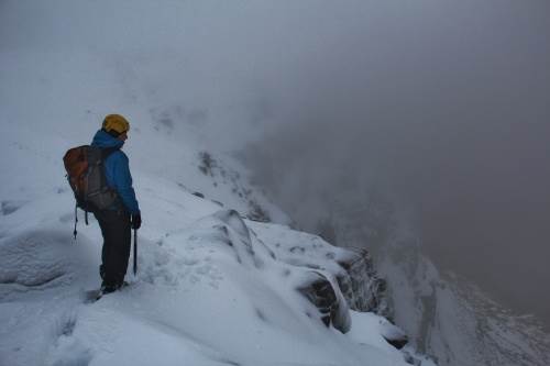 Ridge walk in the snow