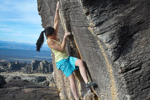 Michelle Forrest bouldering